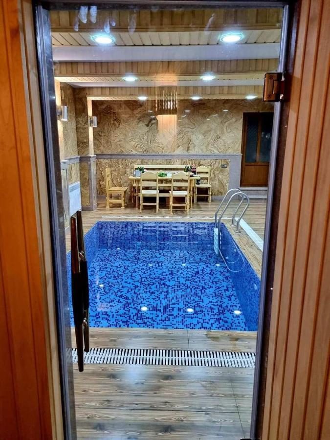 Rubin Hotel Горис Екстериор снимка
