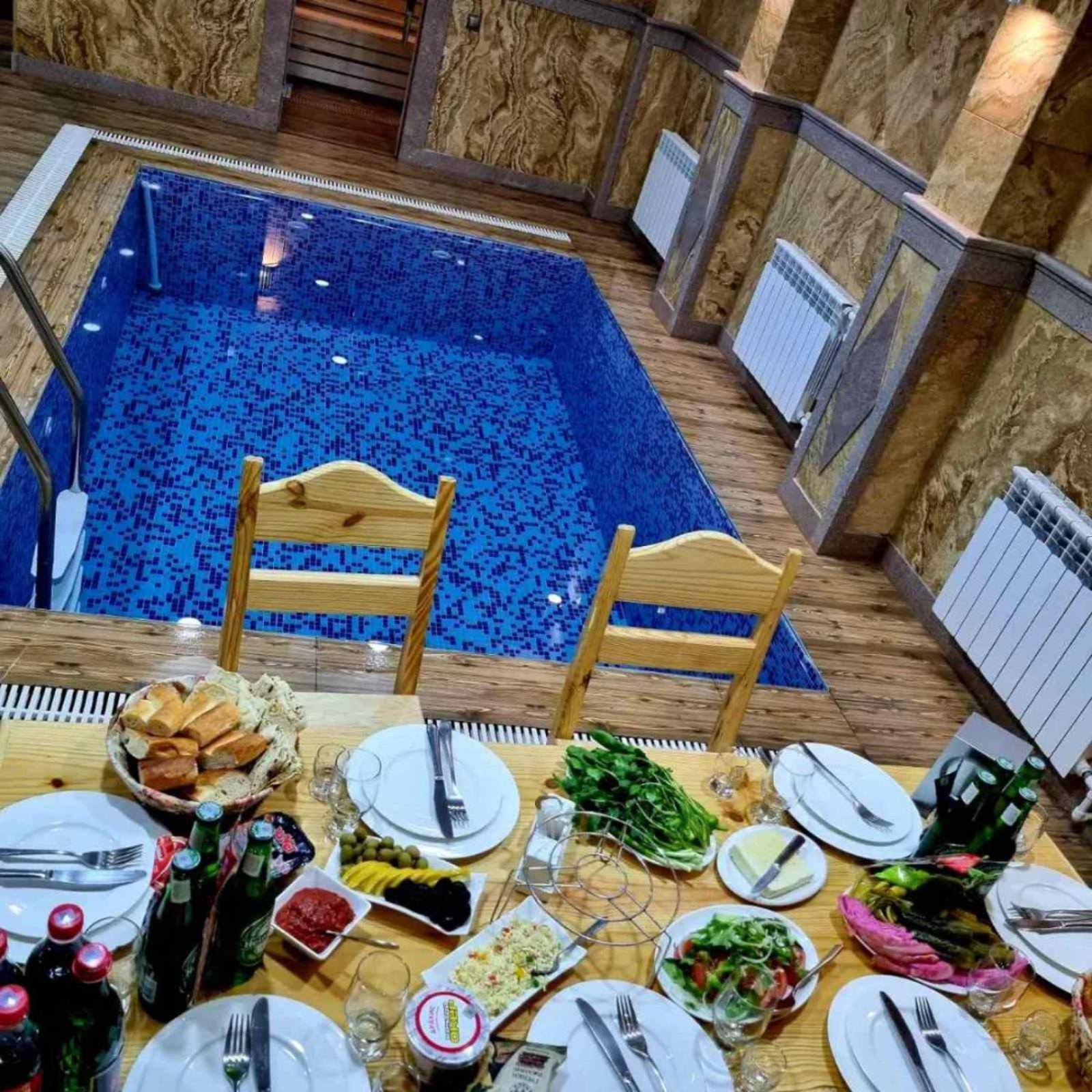 Rubin Hotel Горис Екстериор снимка