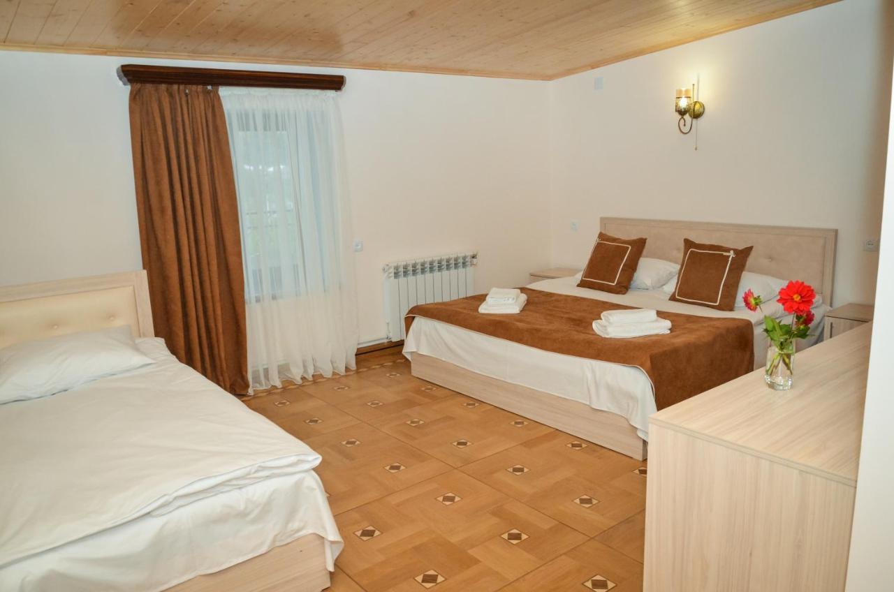 Rubin Hotel Горис Екстериор снимка