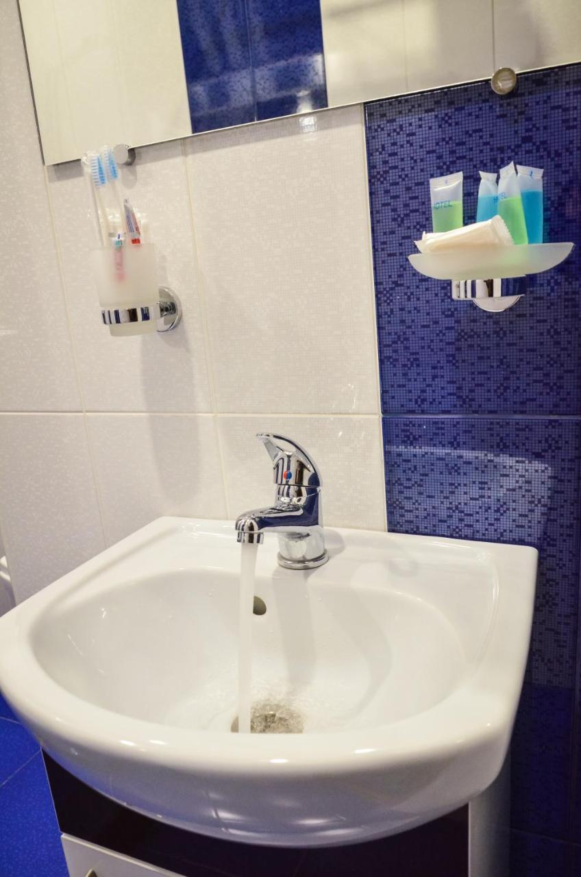 Rubin Hotel Горис Екстериор снимка