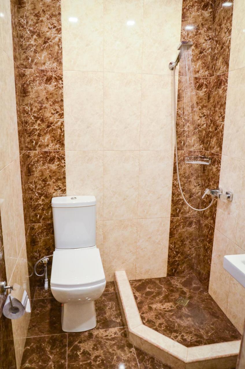 Rubin Hotel Горис Екстериор снимка